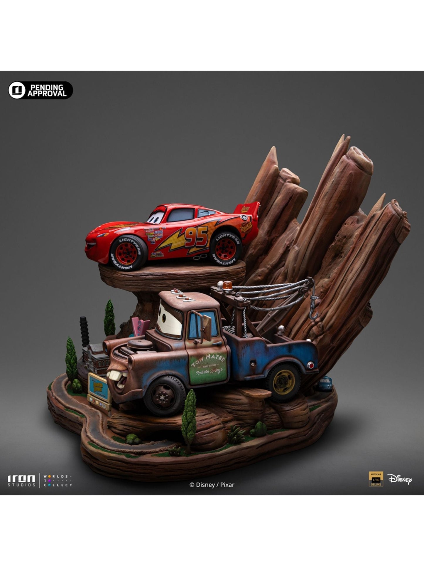 Disney Cars - Lightning McQueen & Tow Mater Deluxe 1/10 Statue von Iron Studios