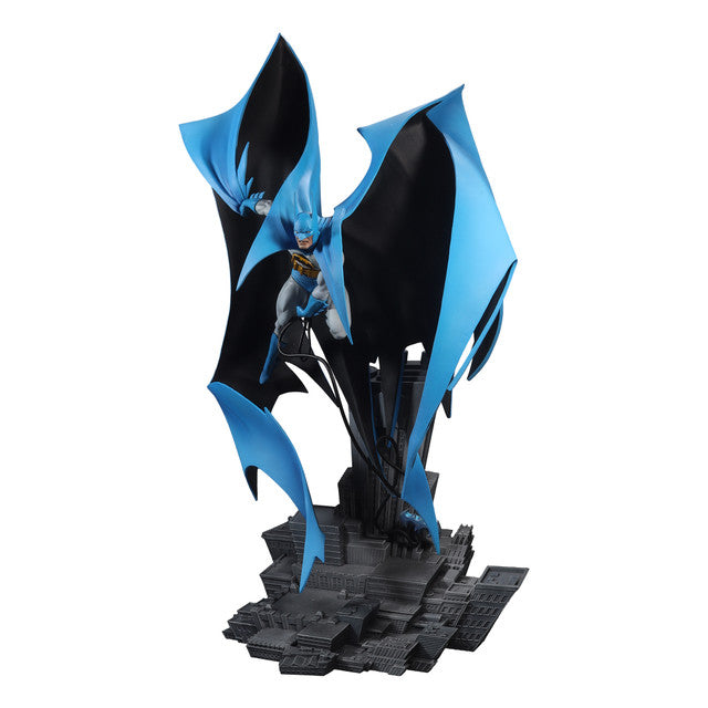 Batman Jahr Zwei von Todd McFarlane (DC Direct - DC Designer Series) Deluxe Harz Statue #/500 von McFarlane