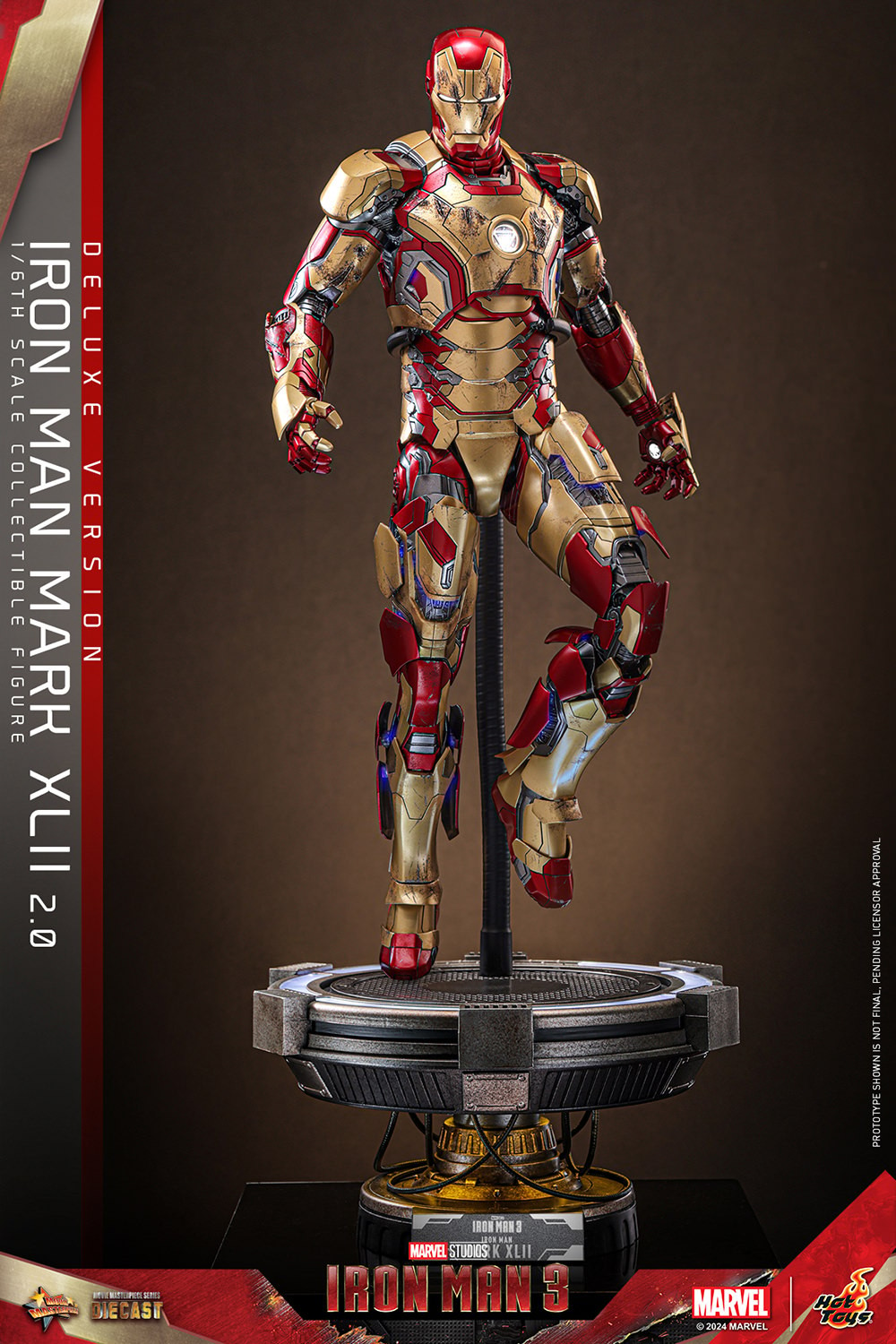 IRON MAN MARK XLII (2.0) DELUXE Sechstel Maßstab Figur von Hot Toys