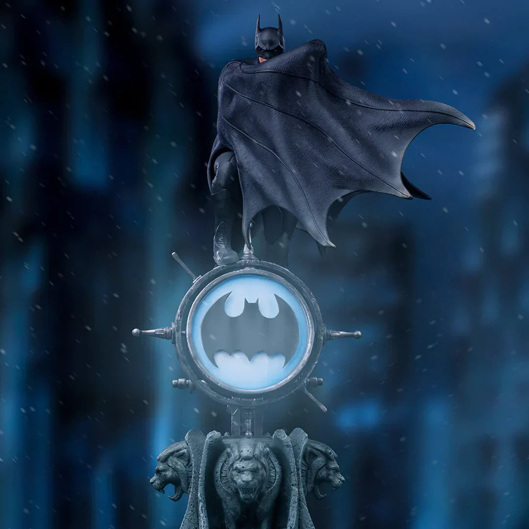 Batman Deluxe Batman Returns 1/10 Statue von Iron Studios