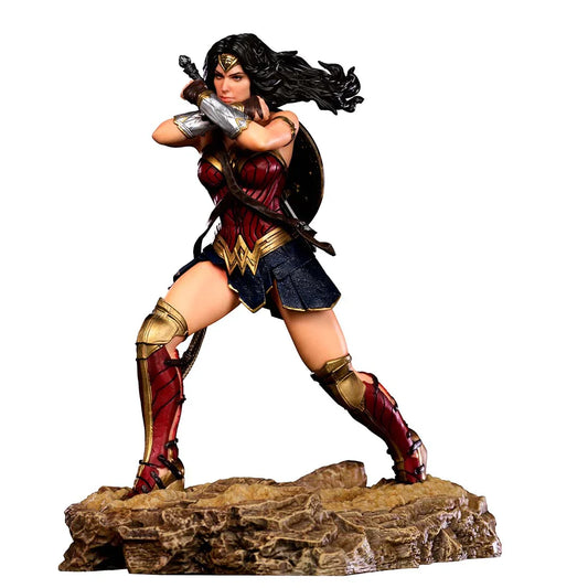 WUNDERFRAU 1/10 KUNSTSKALA VON IRON STUDIOS