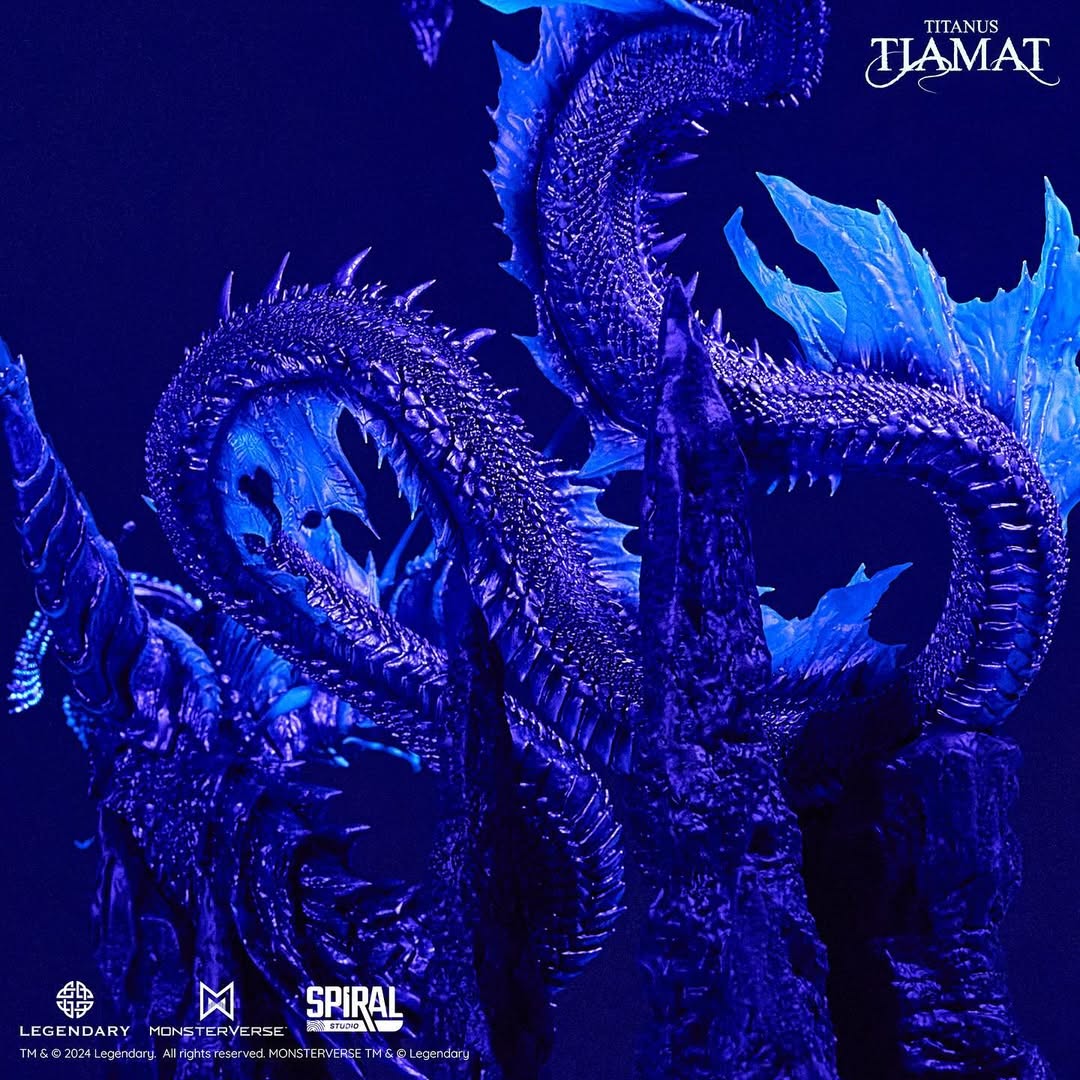 Titanus Tiamat Statue von Spiral Studio