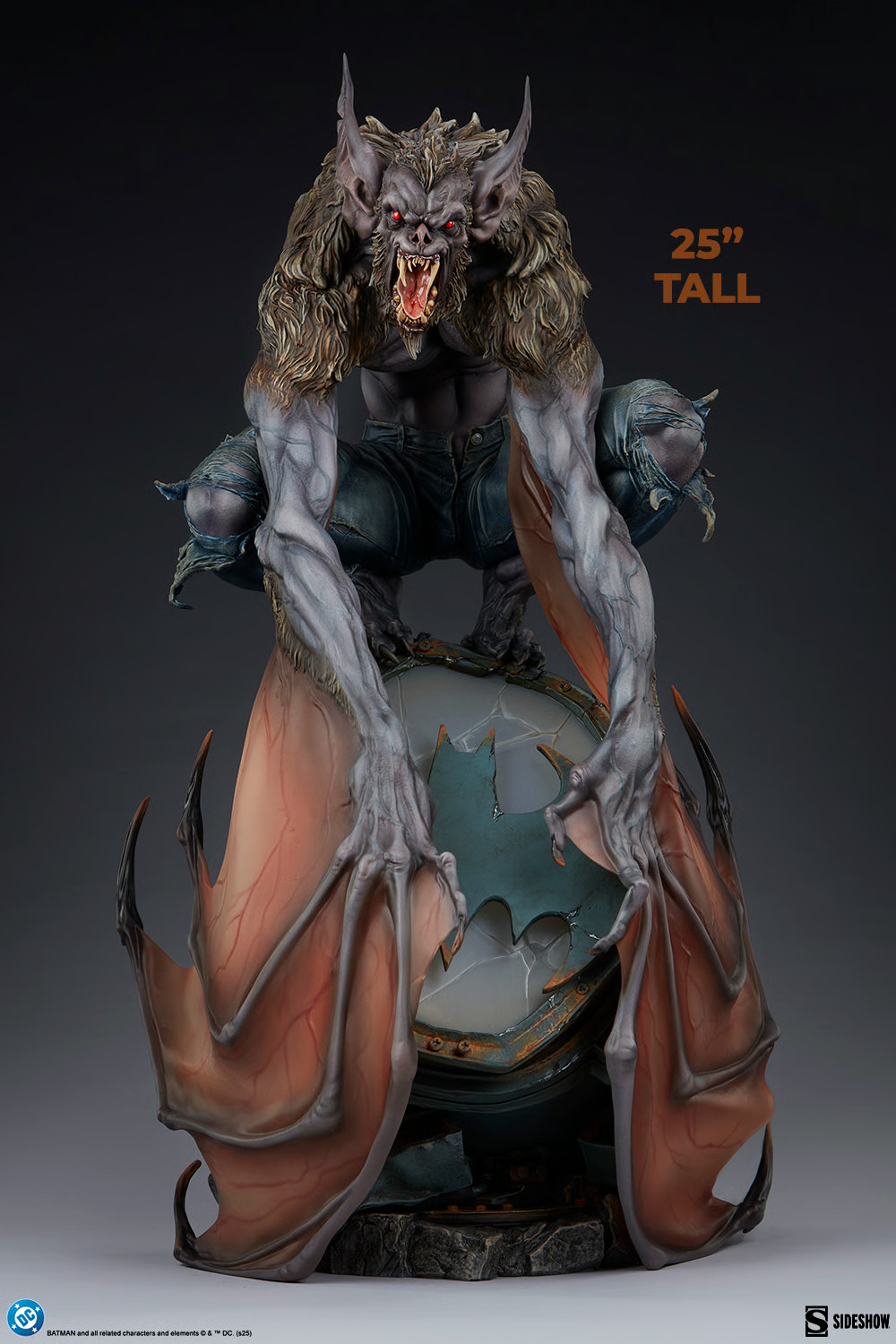 Man-Bat Premium Format Figur von Sideshow Collectibles