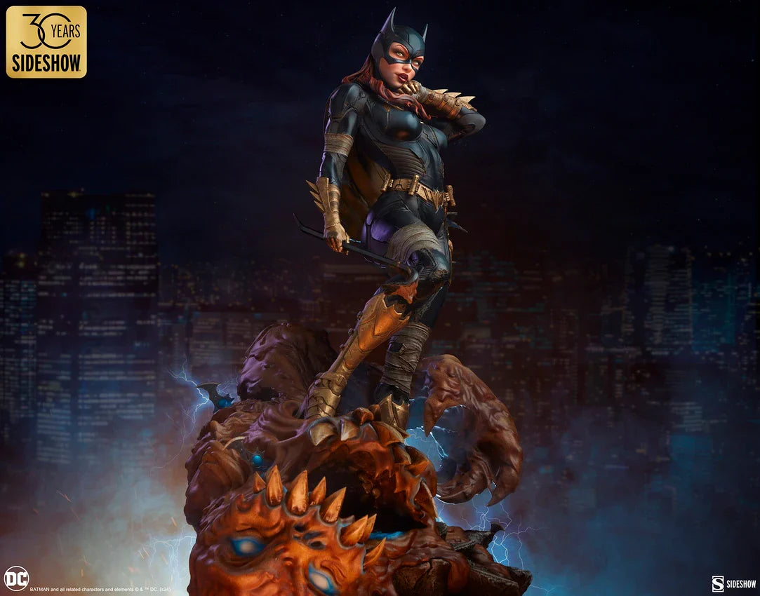 BATGIRL Premium Format Figur von Sideshow Collectibles