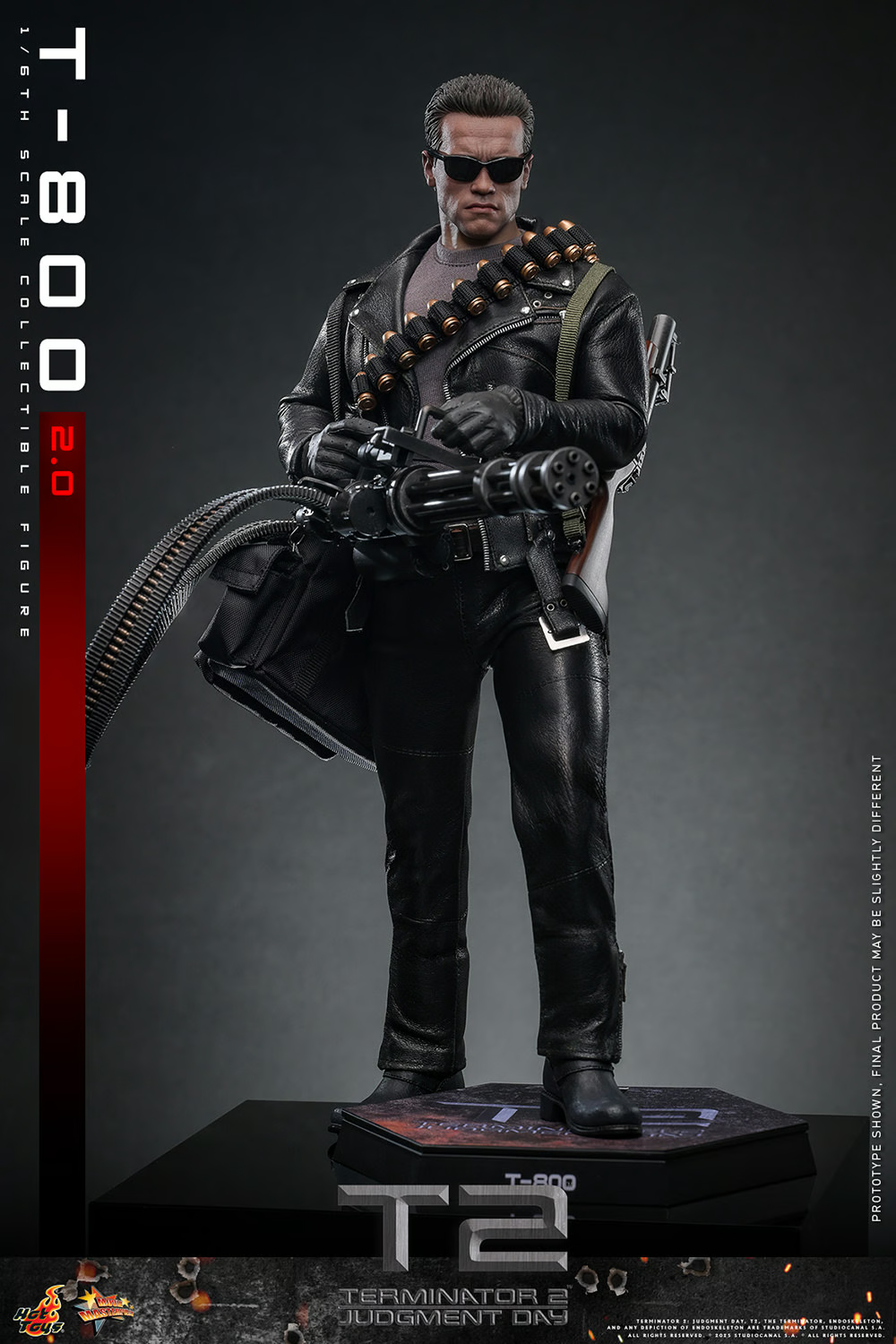 T-800 (2.0) Sixth Scale Figure von Hot Toys