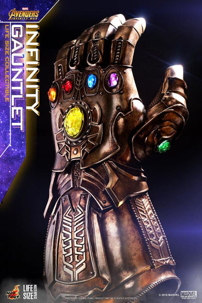 INFINITY GAUNTLET Replik-Prop von Hot Toys